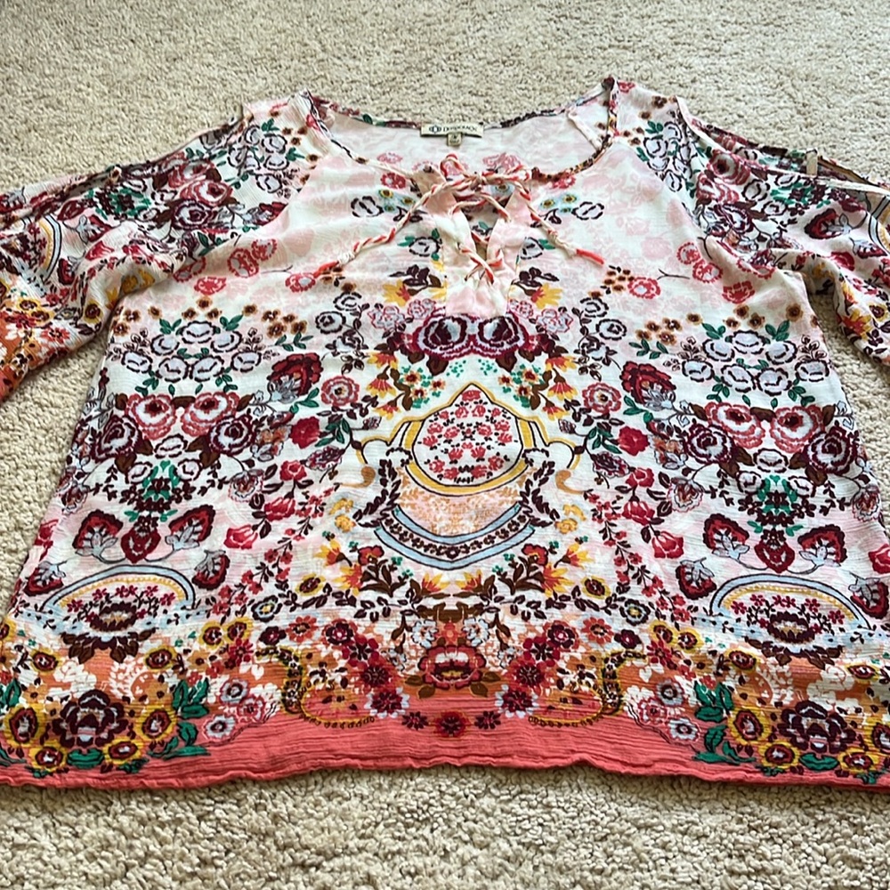 Democracy Boho cold shoulder / arm blouse - Picture 2 of 10